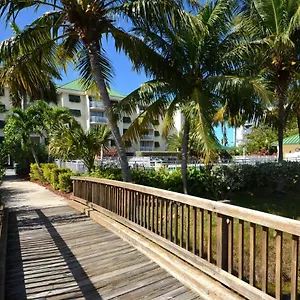 https://paradise-escape-407.hotels-in-key-west.com